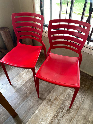 2 Cadeiras Tramontina Sofia Em Polipropileno Vermelha