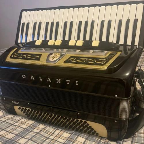 Acordeon Galanti 