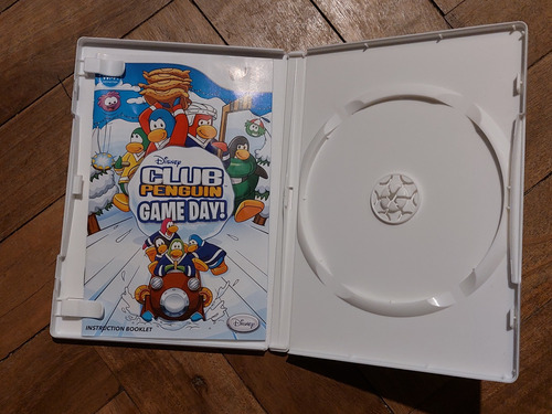 Wii Caja Y Manual De Juego Club Penguin (sin Juego) Nintendo
