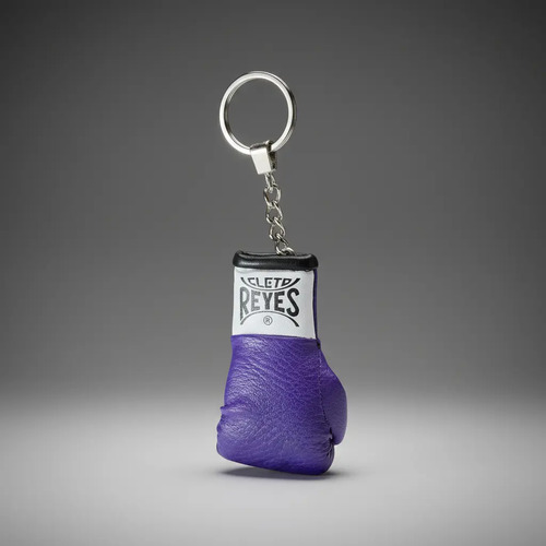 Llavero De Guante Cleto Reyes En Vinil.