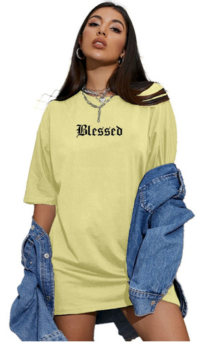 Camiseta Moderna Oversized Frase Blessed Grafitado Plus Size