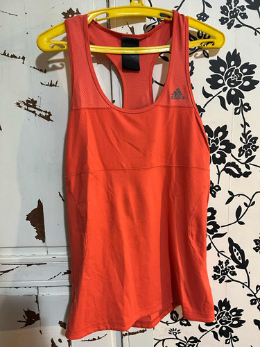 Musculosa Deportiva