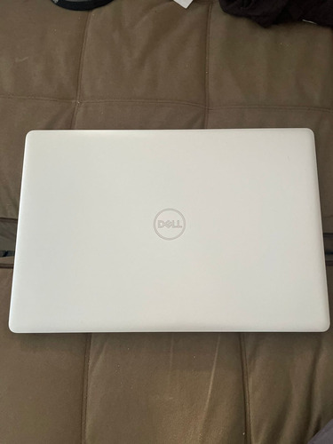 Notebook Dell Inspiron 3582