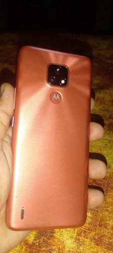 Motorola E7. 32gb