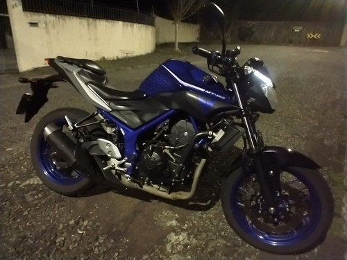 YAMAHA MT-03