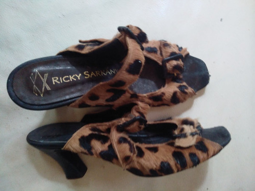 Sandalias Suecos Ricky Sarkany Pelo Animal Print  N° 37