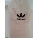 Gorras adidas Y Abercombie 