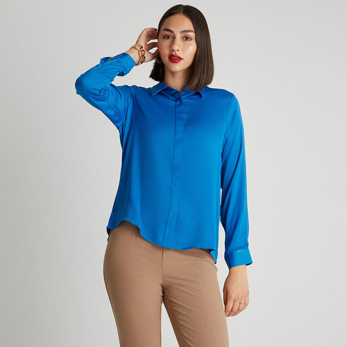 Blusa De Satín Con Botones Tapados Azul Cielo Ldp