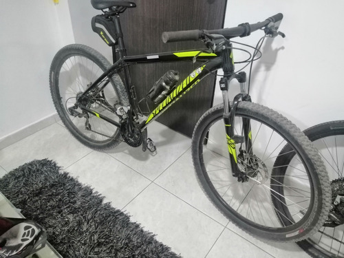 Bicicleta Specialized Hardrock 2017 Negra