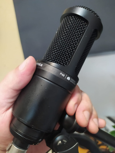 Último! Microfone Audio-technica At2020 Condensador