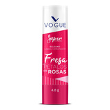 Bálsamo Kiss My Lips Fresa Con Pétalos De Rosas Vogue