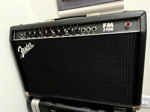 Amplificador Guitarra Fender Fm210r