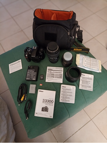Nikon D3300 C/lentes 15-55 Y 70-300, Transm. Wifi Y Estuche 