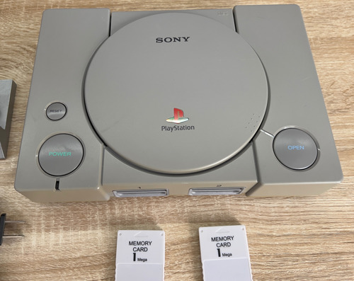 Playstation 1 , 1 Control + 2 Memorycard