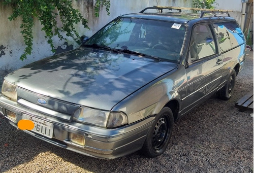 FORD VERSAILLES ROYALE