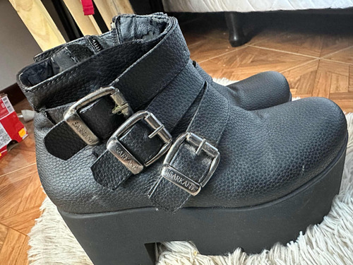 Botas Cortas Sarkany Talle 38 Para Reparar