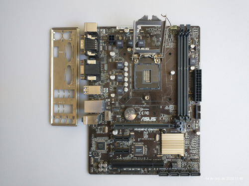 Placa Mãe Asus H110m-cd3/br Para Retirar Peças + Espelho 