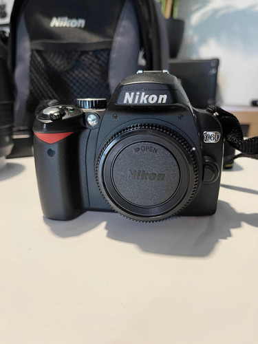 Nikon D60 + Lente 18-55mm Y 55-200mm