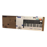 Controlador Arturia 61mk3 Bk Keylab Essential 61 Teclas