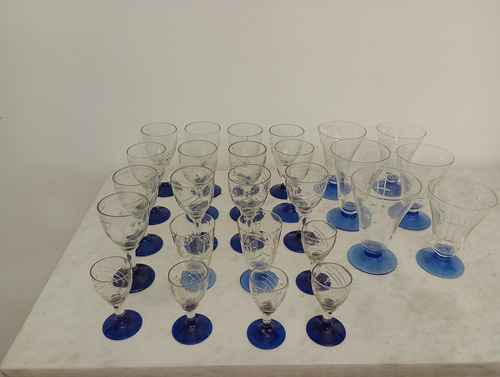 Copas Antiguas X 26, Base Azul, De Cristal Devoto