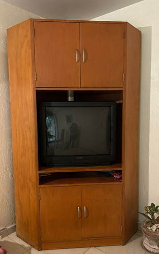 Mueble Esquinero De Madera Solida Para Televisión.