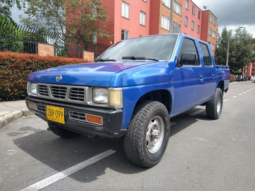 Nissan Frontier 4x4 Doble Cabina 