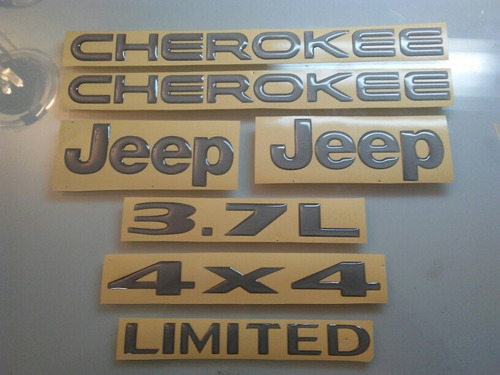 Emblemas Jeep Cherokee Liberty 3.7 L 4x4 Retiro Personal Foto 4