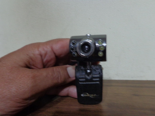 Webcam Enkor Com Sensor De Luz - Usb - Usado
