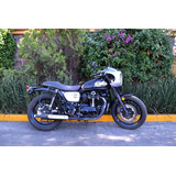 Un Clasico Moderno Kawasaki W800 Cafe Racer