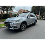  Mitsubishi Outlander 2018 4x4 7 Pasajeros