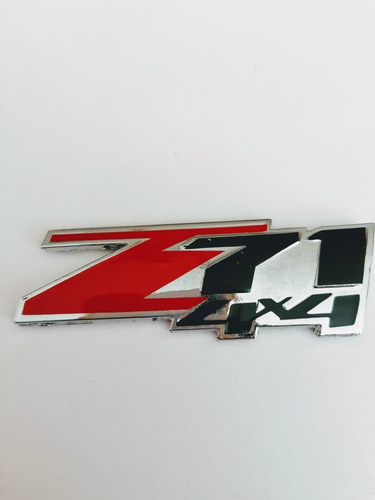 Emblema Lateral Chevrolet Z71 4x4 