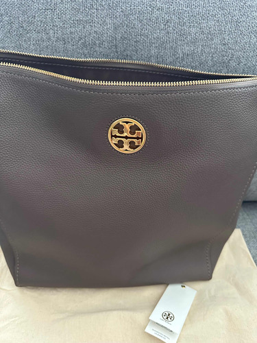 Bolsa Tory Burch Modelo Carson Gris Piel