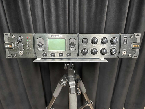 Line 6 Pod Hd Pro X + Controlador Multiefectos