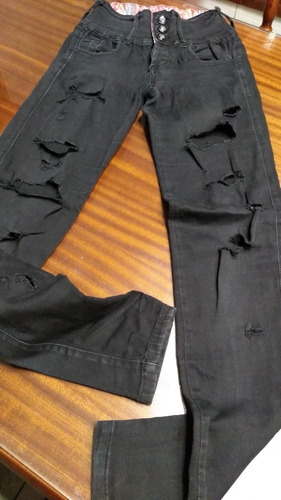 Pantalon Skema Negro T 26 Efecto Roto