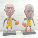 Kit 2 Mini Craques Kobe Bryant E Lebron James Lakers Nba