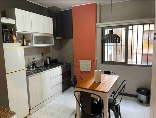 Departamento En Mendoza 3 Huespedes. ¡mendoza En Su Esencia! Apartamento En Plaza Mayor: Vive La Ciudad Desde El Corazón, Cerca De Todo. Reserva Ahora 