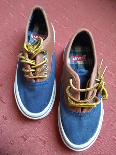 Zapatillas Levi's Niños Talle 11 U S A - Cuero / Lona -