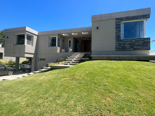 Casa En Venta Costa Esmeralda, Barrio Marítimo I. - Imagen 3
