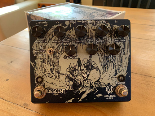 Pedal Walrus Descent Reverb/octave Machine