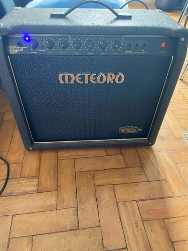 Amplificador Meteoro Nitrous Gs 100 Para Guitarra 100 W