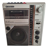 Rádio Tape Sanyo M2818f Para Restaurar Ou Peças 