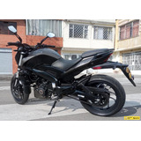 Moto Bajaj Dominar 400