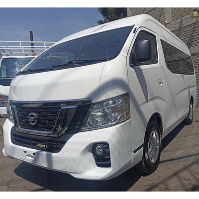 Nissan Urvan 2.5 15 Pas Amplia Aa Mt