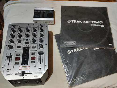 Mixer Behringer Vmx200 + Traktor Audio4 No Pionner No Numark