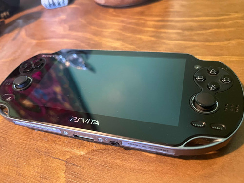 Ps Vita Excelente Estado + 5 Juegos Y Estuche 