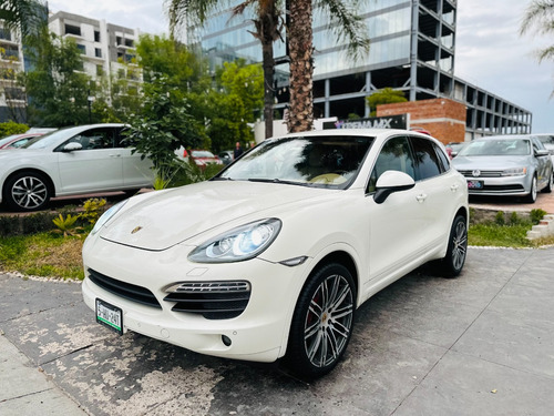 Porsche Cayenne Modelo 2011