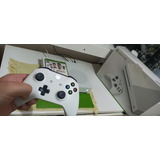 Xbox One S Semi Novo 