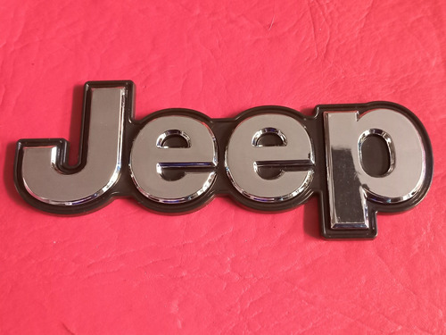 Insignia Jeep  Adaptable Jeep Cherokee - Grand Chevrokee V8  Foto 3