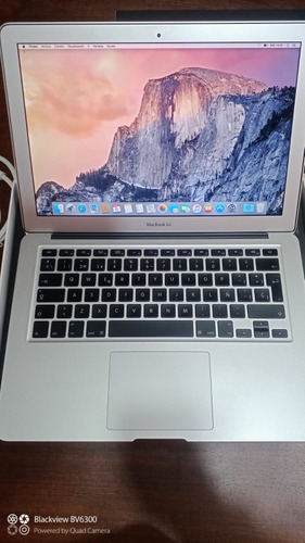 Macbook Air Apple A1369 A 1369