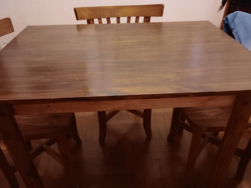 Mesa De Comedor De Pino, Usada, Muy Buen Estado. Oferta!!!